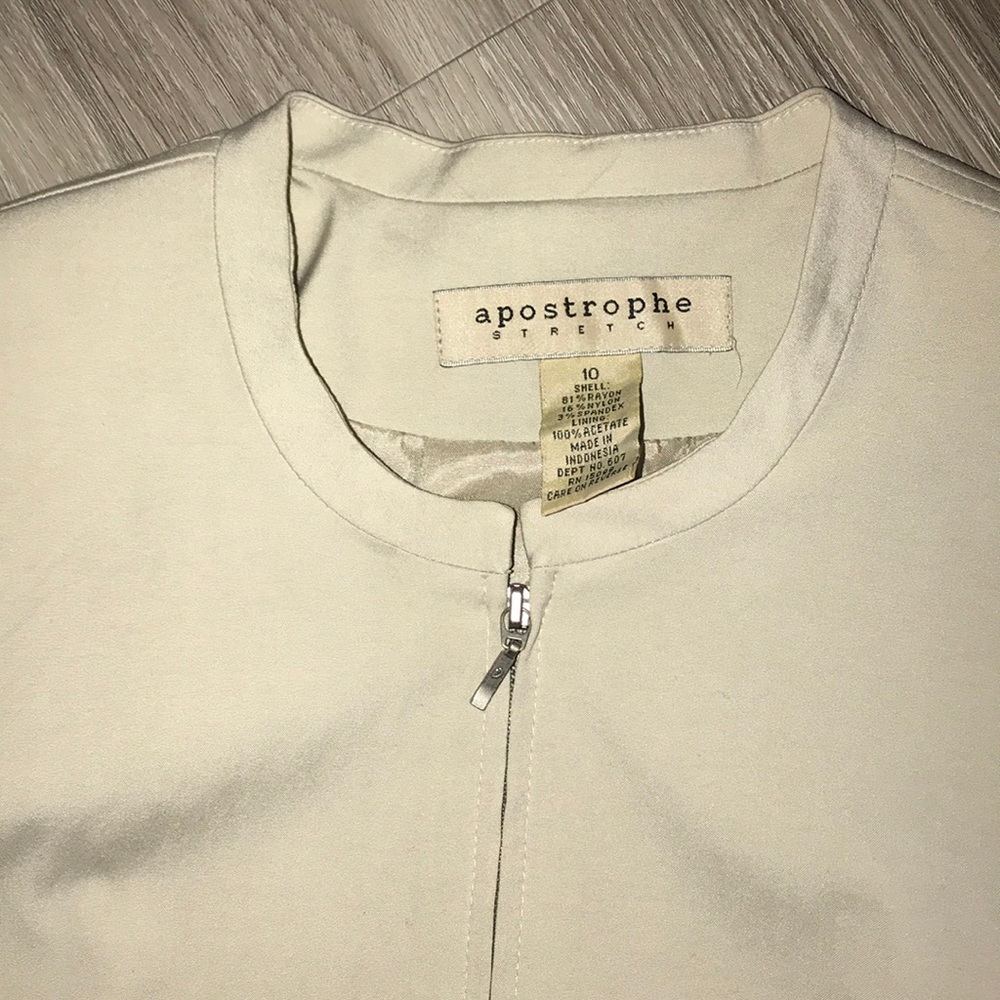 Apostrophe Jacket - Picture 3 of 8